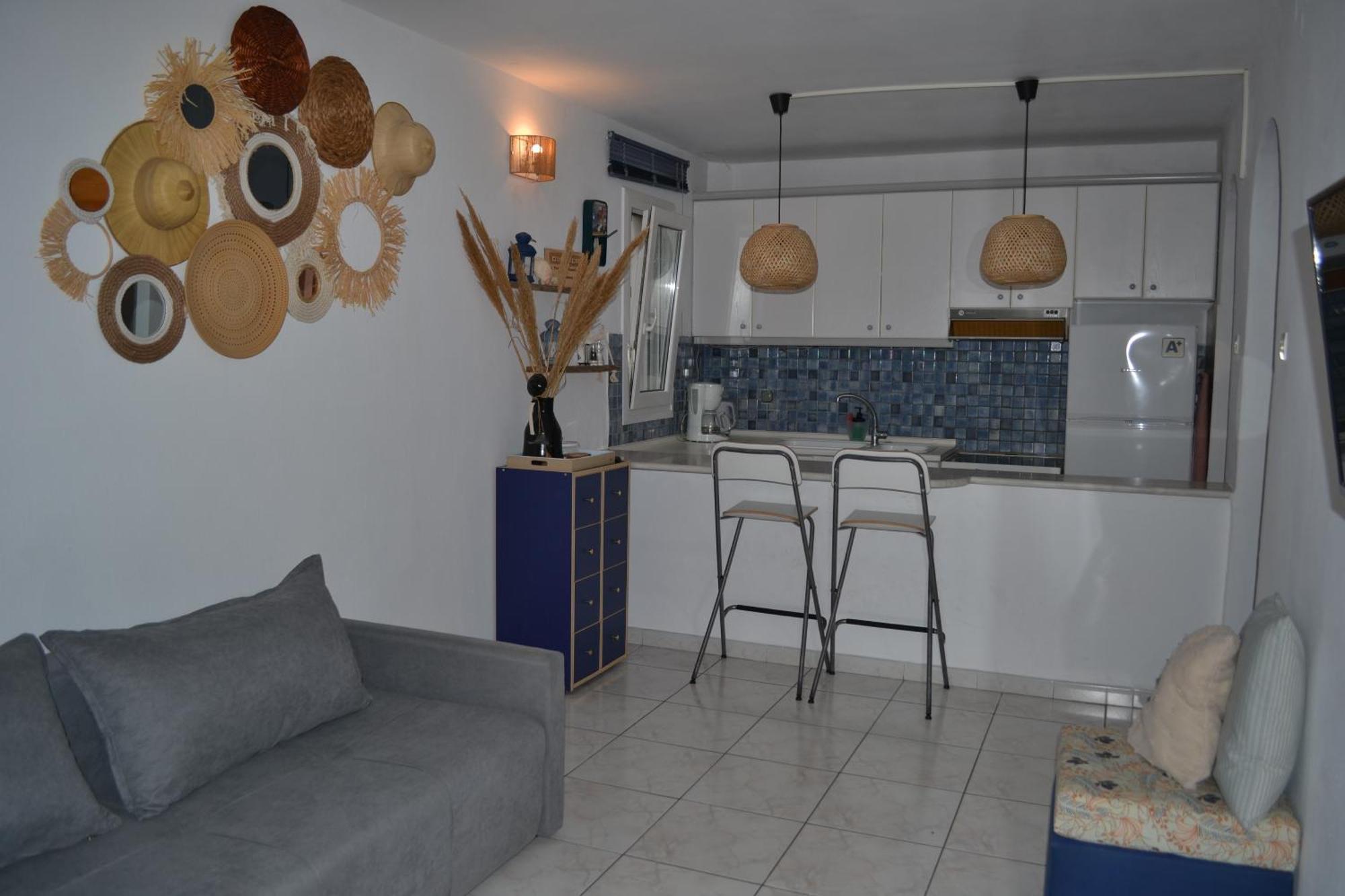 Evaliana Seaside Apartment Palaiontsiflikion Exterior foto