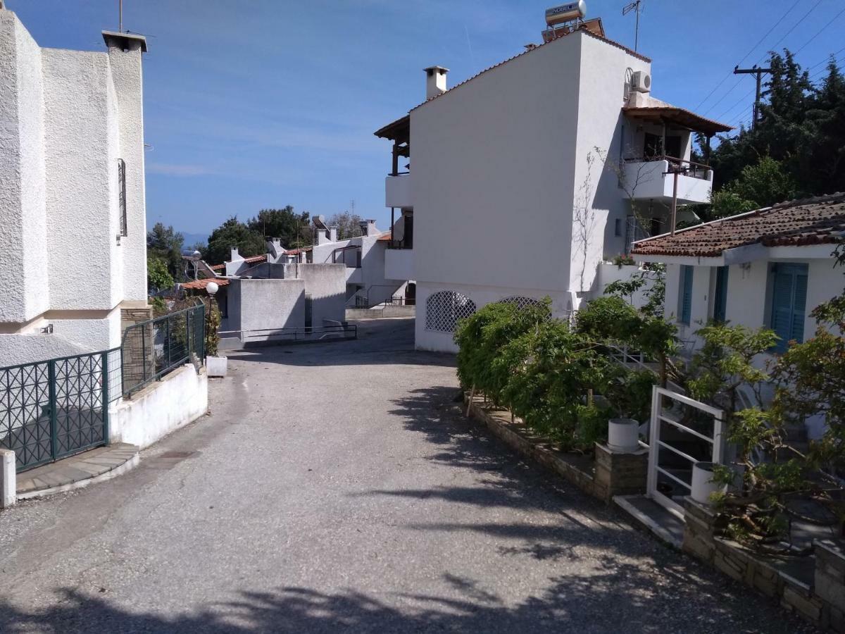 Evaliana Seaside Apartment Palaiontsiflikion Exterior foto